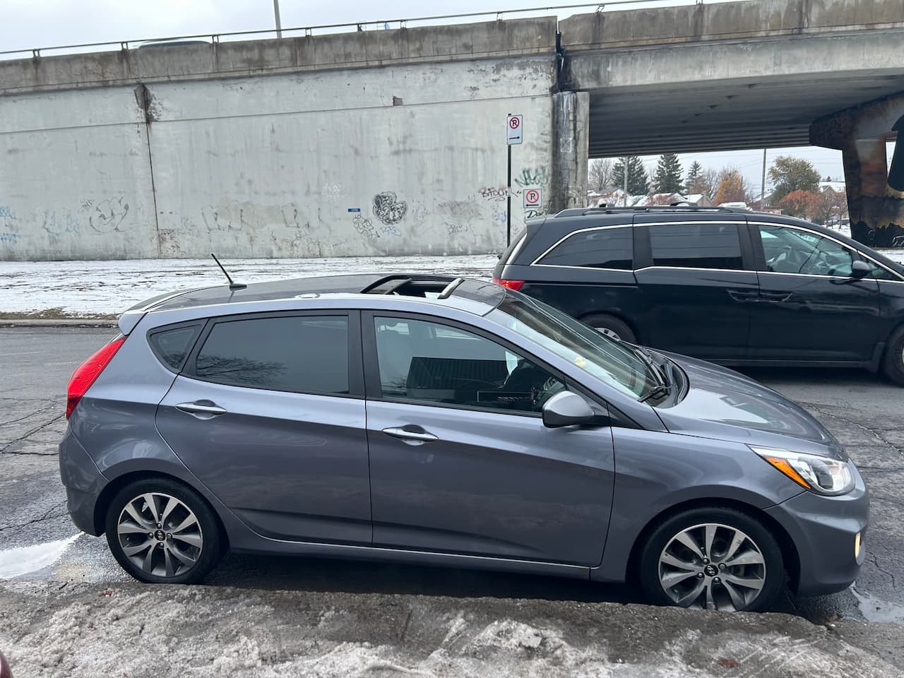 Hyundai Accent 2017 - Image 3