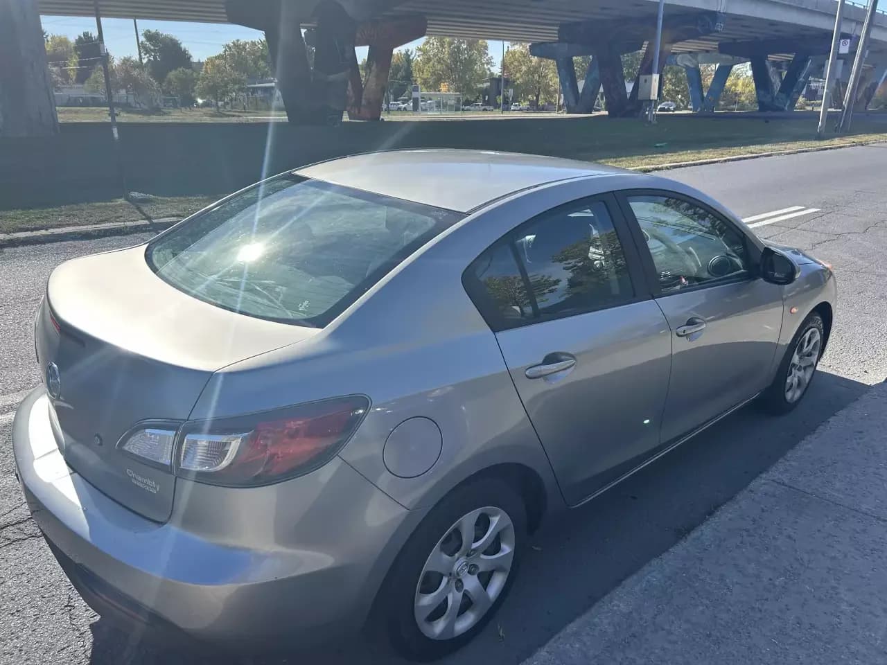 Mazda MAZDA3 2010 - Image 1